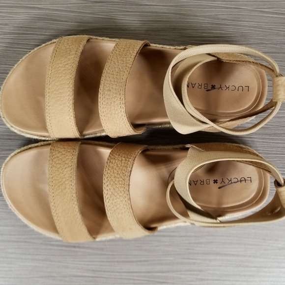 Lucky Brand Dilane Sandals, Stone Embossed Nubuck, Womens Size 6 M / 36.5 - Picture 10 of 13